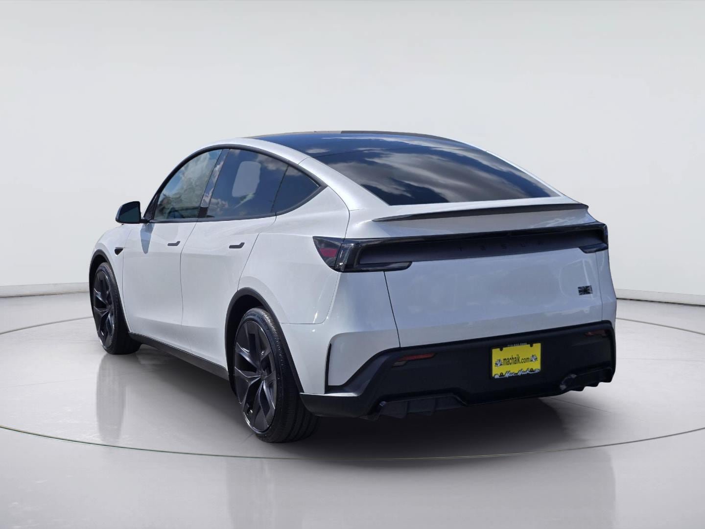 Used 2026 Tesla Model Y Performance AWD/4WD image 6