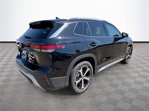 New 2025 Volkswagen Tiguan SE image 7