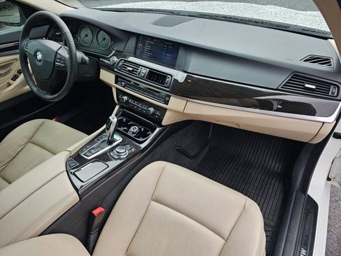 Used 2012 BMW 535i xDrive Sedan image 11