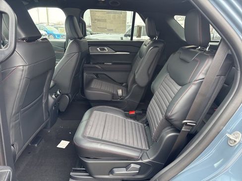 New 2026 Ford Explorer ST-Line image 10