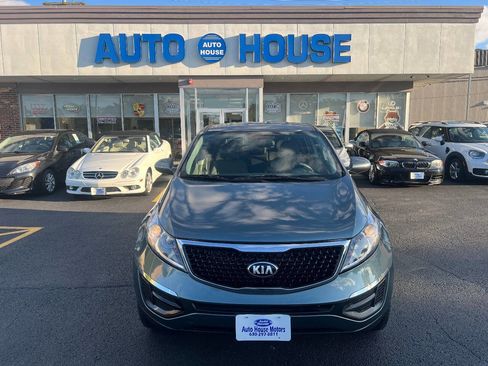 Used 2014 Kia Sportage LX image 2