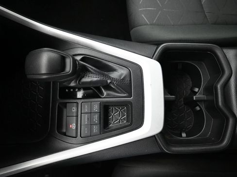 Used 2024 Toyota RAV4 XLE image 27