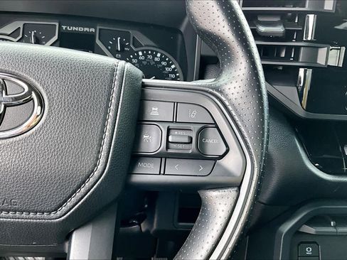 Used 2025 Toyota Tundra SR image 41