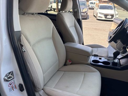 Used 2016 Subaru Outback 2.5i Premium w/ Popular Package #2 AWD/4WD image 15