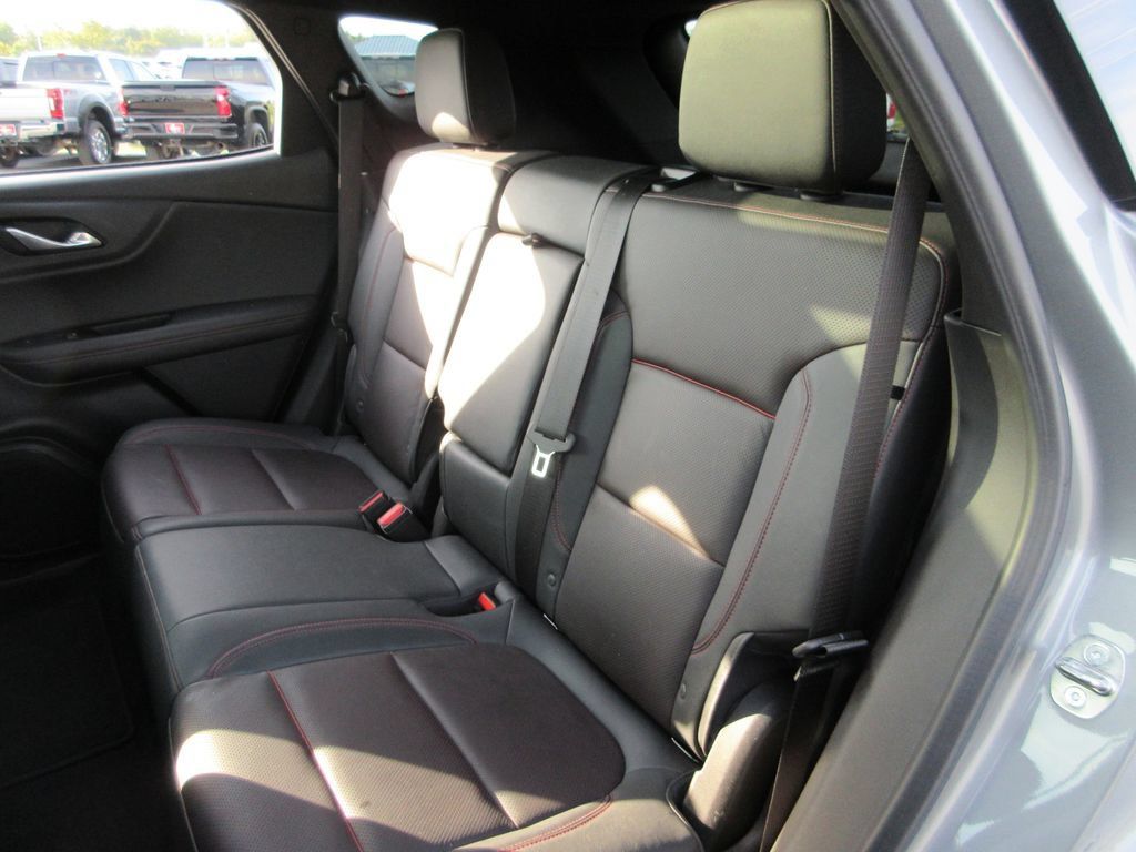 Certified 2023 Chevrolet Blazer RS w/ Driver Confidence II Package AWD/4WD image 23