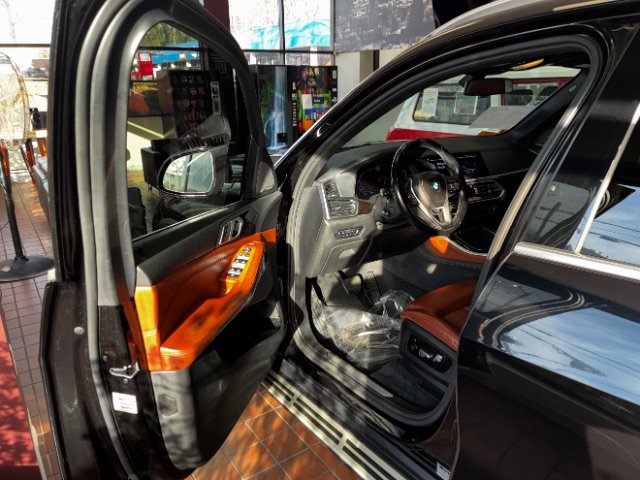 Used 2019 BMW X5 xDrive40i AWD/4WD image 18