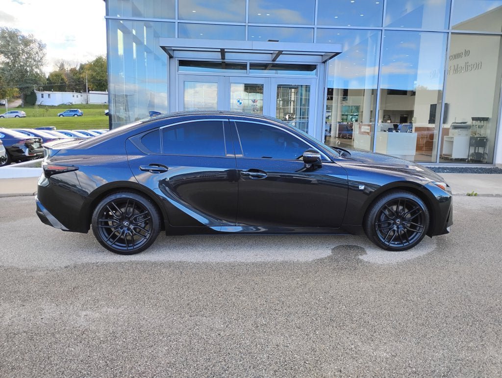 Used 2021 Lexus IS 350 F Sport w/ Dynamic Handling Package AWD/4WD image 4