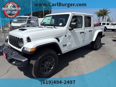 New 2025 Jeep Gladiator Sport