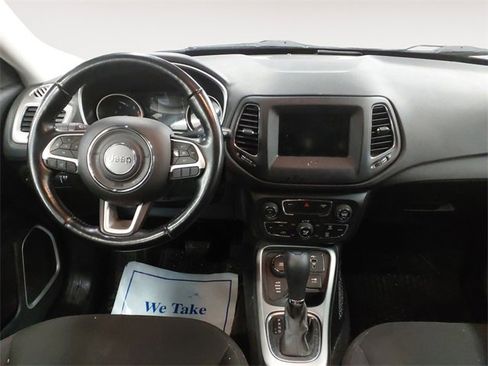 Used 2021 Jeep Compass Sport w/ Cold Weather Group image 10
