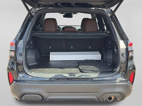 Used 2026 Subaru Forester Touring AWD/4WD image 21