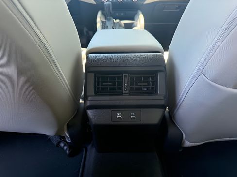Certified 2025 Honda Accord LX image 12
