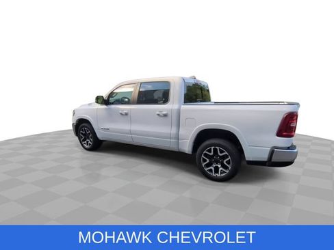 Used 2025 RAM 1500 Laramie AWD/4WD image 6