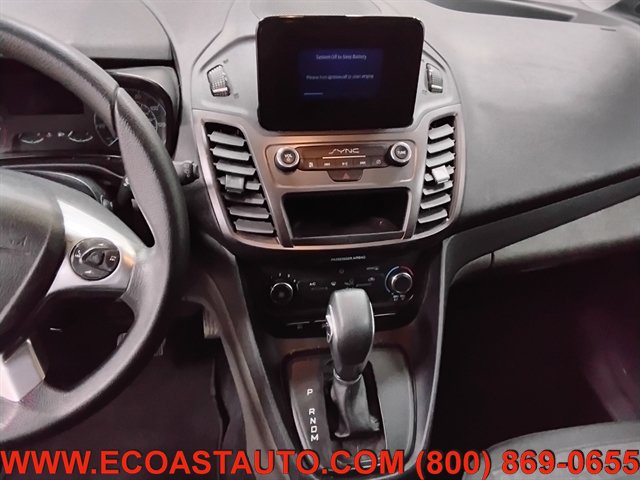 Used 2023 Ford Transit Connect XLT FWD image 12