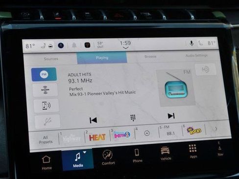 New 2025 Jeep Grand Cherokee Limited w/ Black Appearance Package image 27