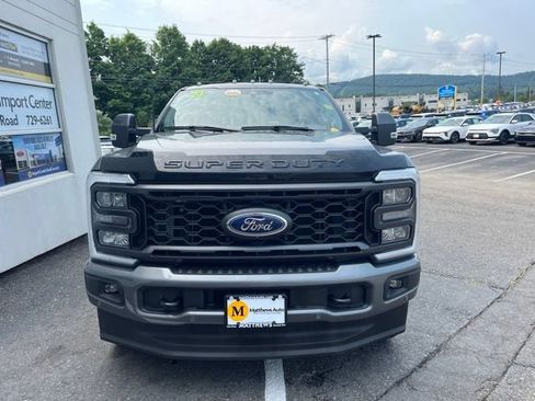 Used 2023 Ford F250 Lariat w/ Lariat Ultimate Package AWD/4WD image 8