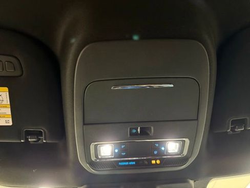 New 2026 Ford F250 Platinum w/ FX4 Off-Road Package image 21