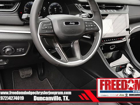 New 2026 Jeep Grand Cherokee Altitude RWD image 27