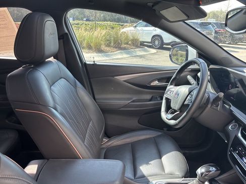 Used 2024 Buick Envista Avenir image 33
