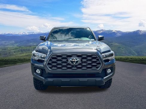 Certified 2021 Toyota Tacoma TRD Off-Road w/ TRD Premium Off Road Package image 8