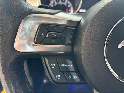 Used 2017 Ford Mustang GT Premium RWD image 14