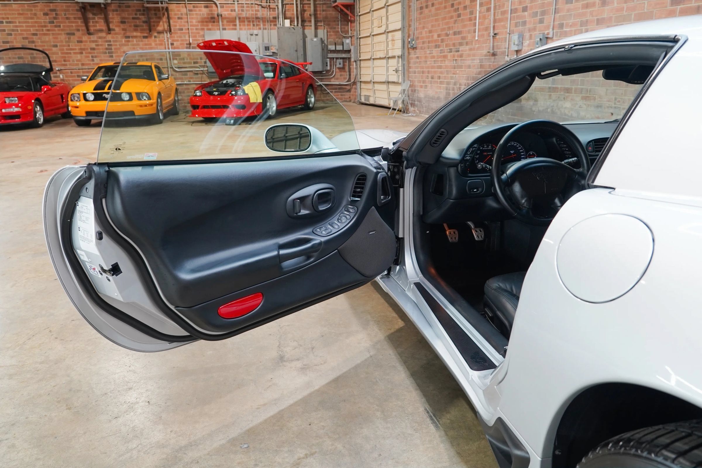 Used 2003 Chevrolet Corvette Z06 w/ Memory Package, 3 Drivers RWD image 34