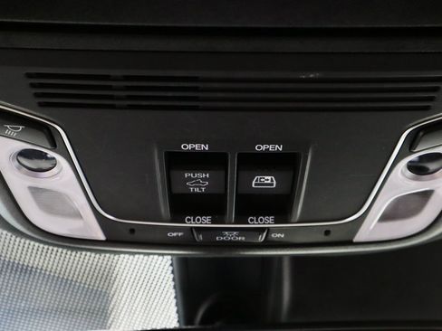 Used 2022 Honda Ridgeline Black Edition image 31