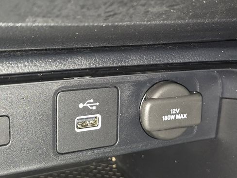 Used 2024 Honda CR-V LX image 7