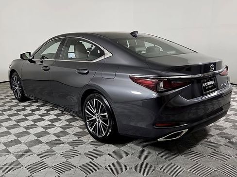 Used 2025 Lexus ES 350 w/ Premium Package image 7