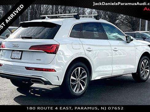 Used 2023 Audi Q5 2.0T Premium Plus w/ Premium Plus Package image 2