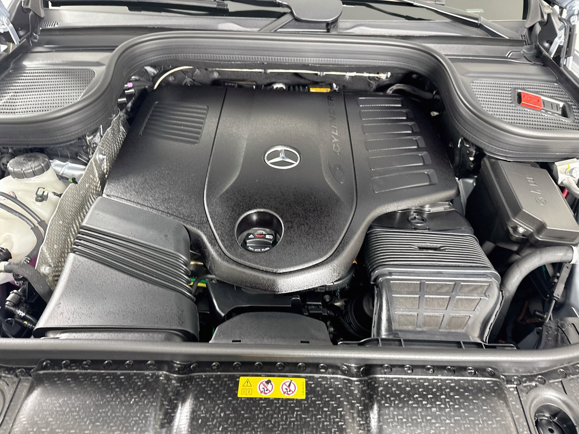 New 2026 Mercedes-Benz GLE 450 4MATIC image 33