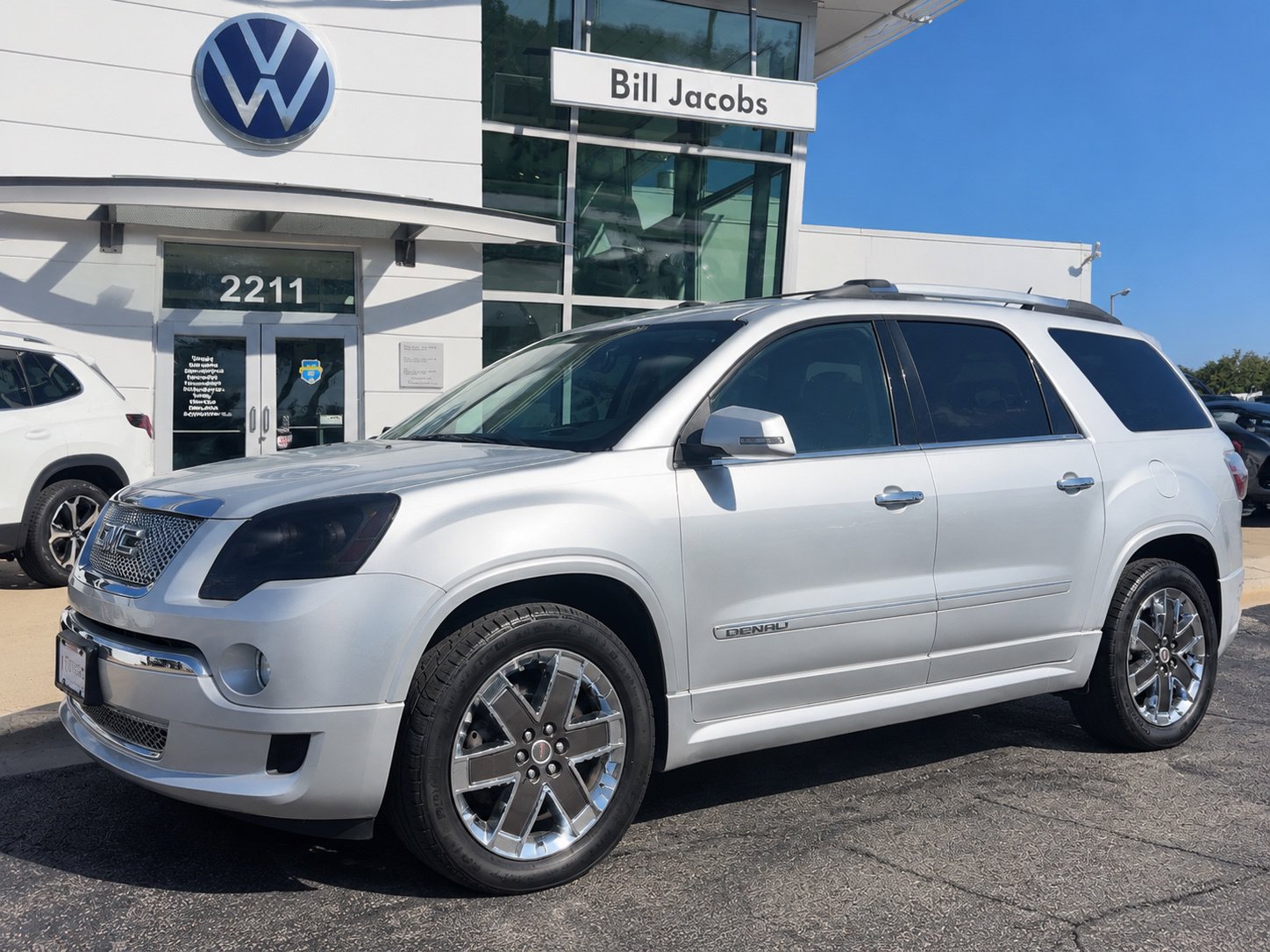 Used 2012 GMC Acadia Denali FWD image 10