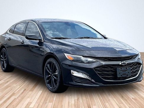 Used 2022 Chevrolet Malibu LT w/ Midnight Edition FWD image 9