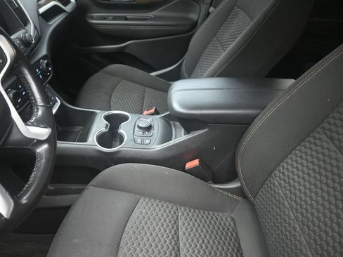 Used 2020 GMC Terrain SLE w/ Driver Convenience Package FWD image 21