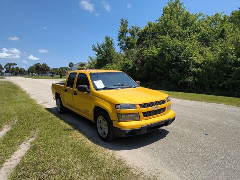 Used 2005 Chevrolet Colorado LS RWD image 1