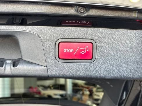 Used 2020 Mercedes-Benz GLC 300 image 36