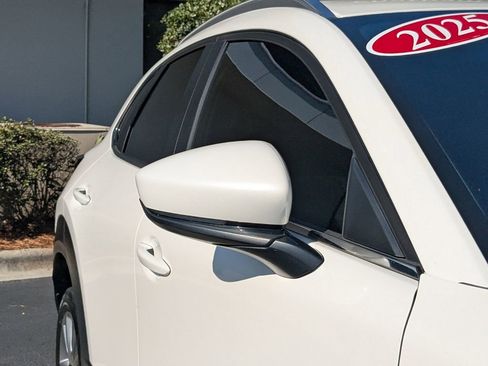 Used 2025 MAZDA CX-30 AWD 2.5 S w/ Preferred Package image 10