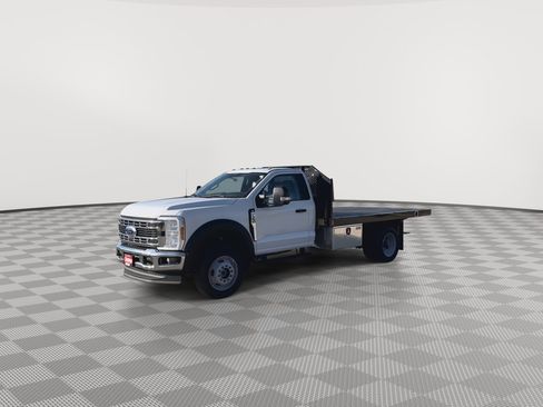 New 2025 Ford F550 4x4 Regular Cab Super Duty image 28