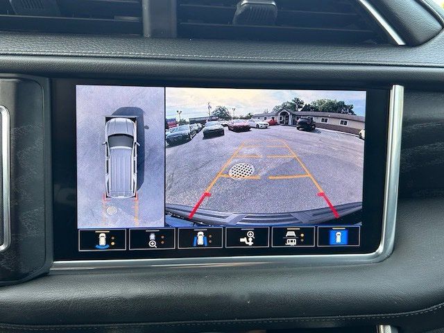 Used 2021 GMC Yukon XL Denali w/ Denali Premium Package AWD/4WD image 26