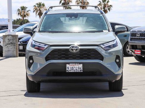 Used 2023 Toyota RAV4 XLE Premium FWD image 2