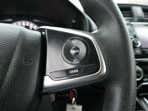 Used 2018 Honda CR-V LX image 16