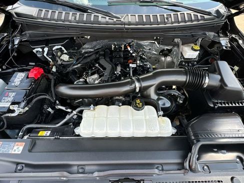 Used 2024 Ford Expedition Max Limited image 31