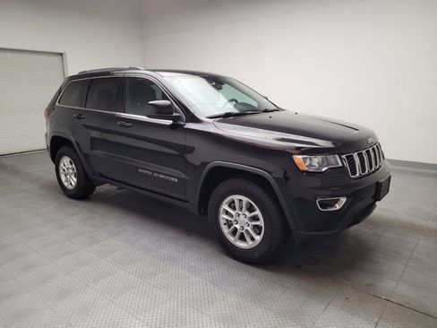 Used 2019 Jeep Grand Cherokee Laredo RWD image 11