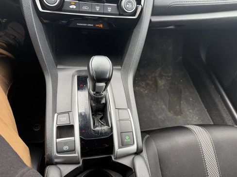 Used 2020 Honda Civic Sport image 11