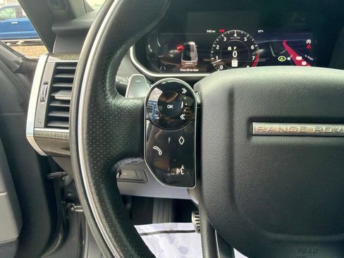 Used 2019 Land Rover Range Rover Sport Supercharged AWD/4WD image 22