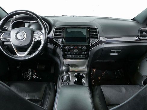 Used 2020 Jeep Grand Cherokee Overland RWD image 21
