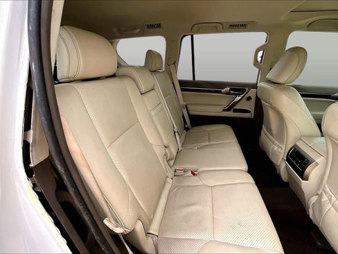Used 2018 Lexus GX 460 Luxury w/ Preferred Accessory Package AWD/4WD image 20