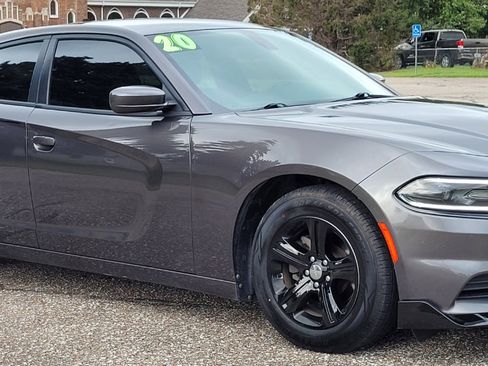 Used 2020 Dodge Charger SXT image 8