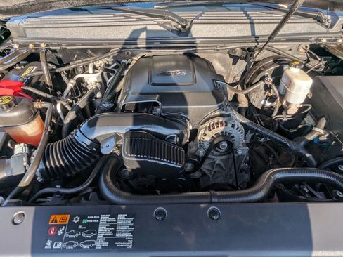 Used 2014 GMC Yukon SLT AWD/4WD image 26