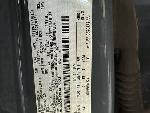 Used 2024 Ford Escape Active w/ Cold Weather Package image 18