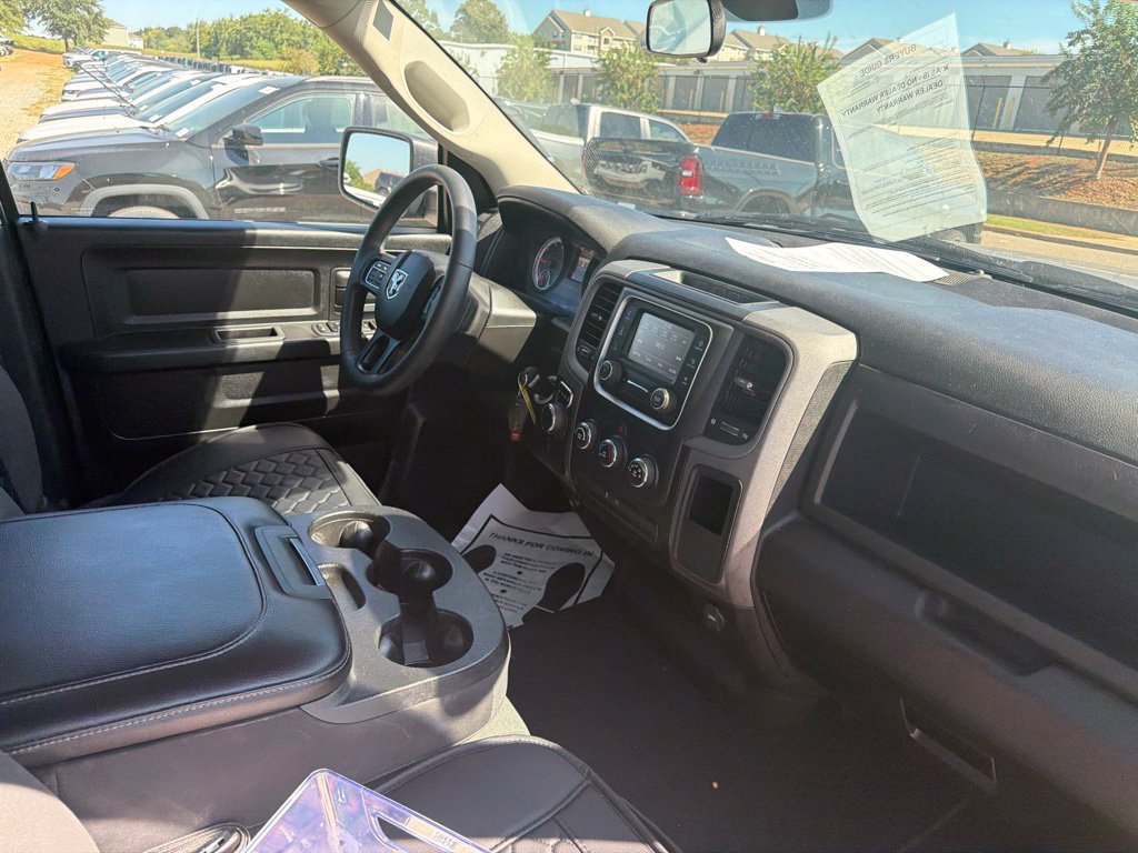 Used 2022 RAM 1500 Tradesman w/ Chrome Plus Package RWD image 21